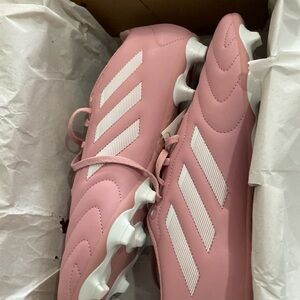 Adidas Soccer Cleats Unisex Size 12.5W 11.5M